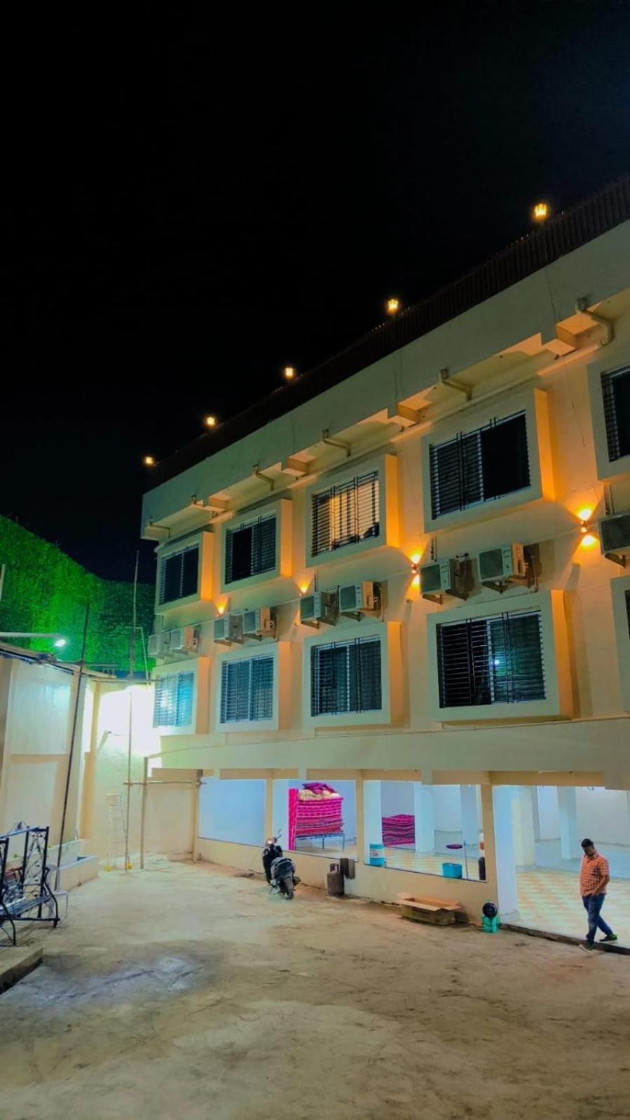 Hotel Mayur Residency Ellora Εξωτερικό φωτογραφία